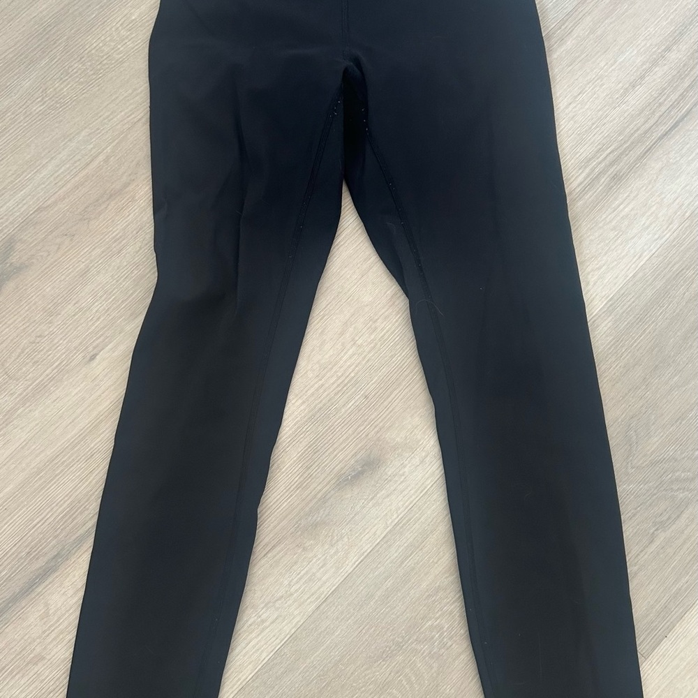 Women’s size 6, Lululemon tights
